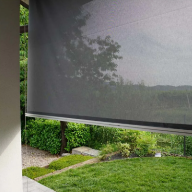 Einziehbare Sichtschutzwände für die Terrasse
