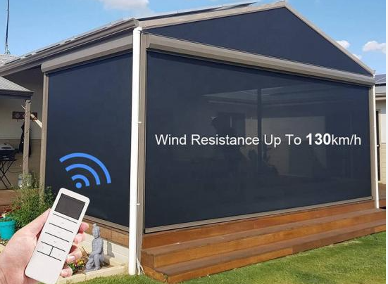 Windbeständige Outdoor-Rollschirme im Freien