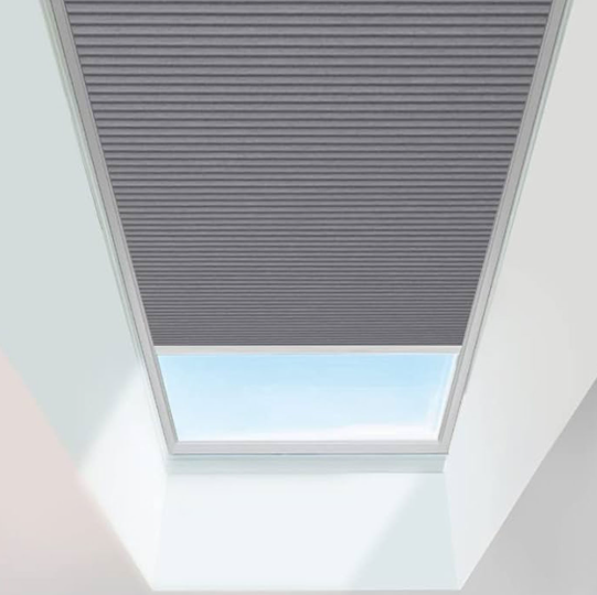 Blackout zelluläre Skylight -Farbtöne