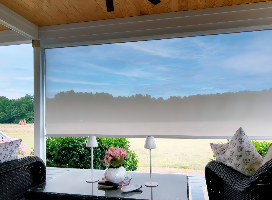 10 ft breite Terrassenstreifen im Freien rollen